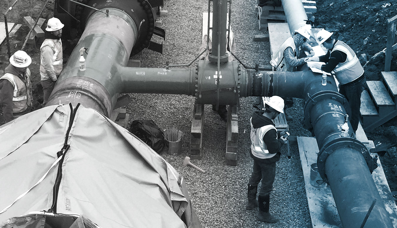 Alta Vista technicians conduct pipeline inspection